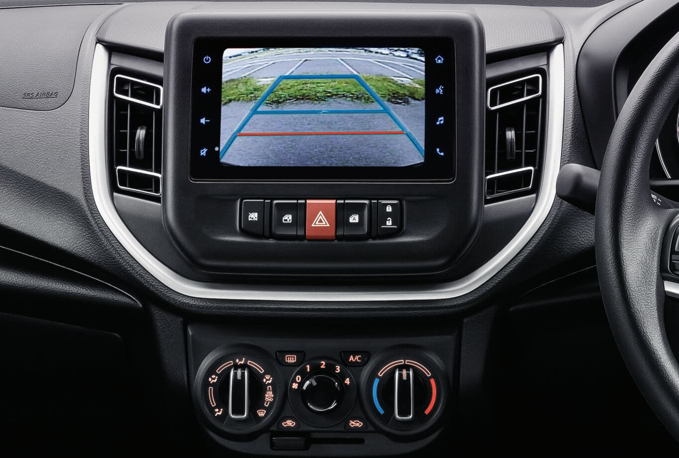 New Toyota Vitz — photo 5 of 5