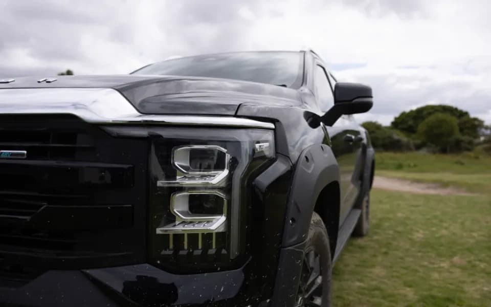 New Foton Tunland V7 Double Cab — photo 1 of 8