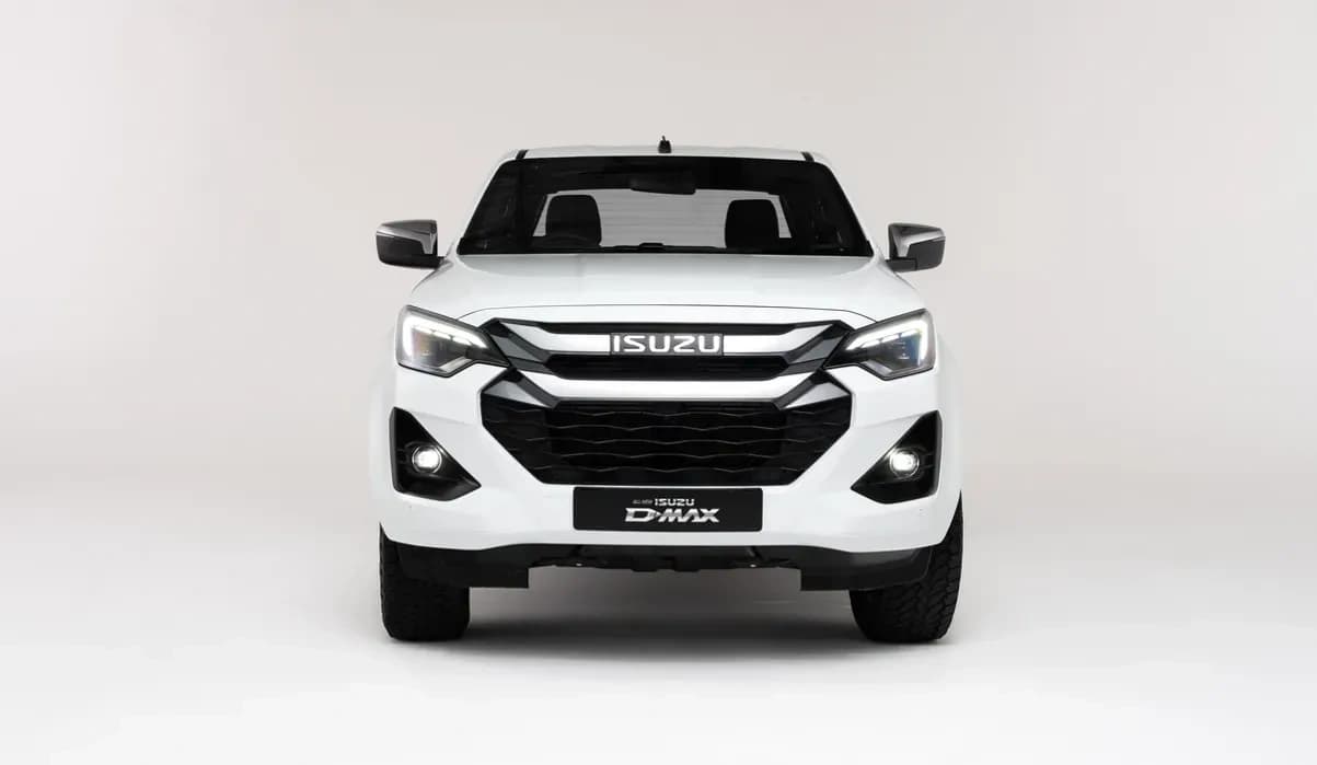 New Isuzu D-MAX Extended Cab — photo 2 of 8