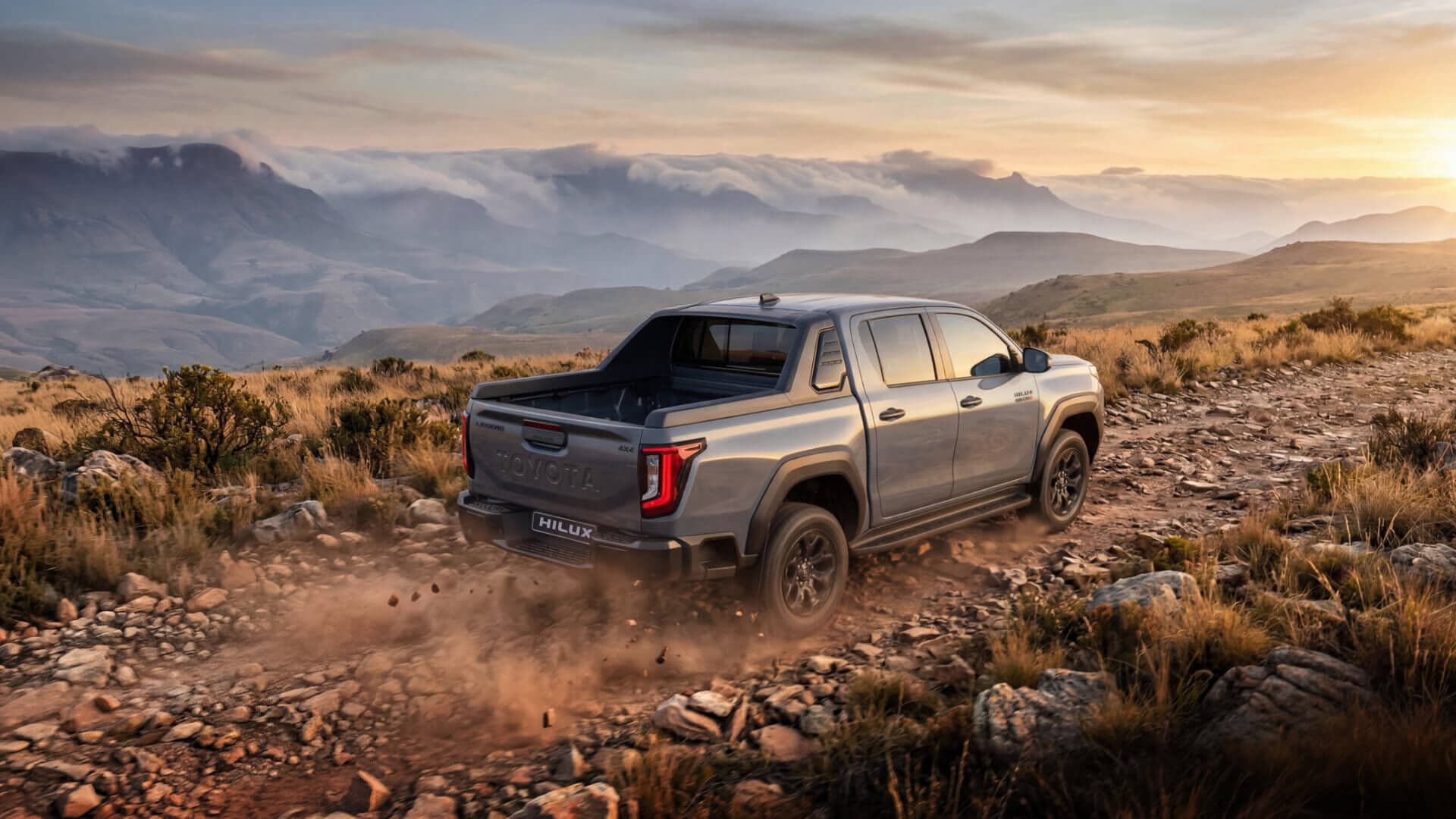 New Toyota Hilux Double Cab — photo 1 of 5