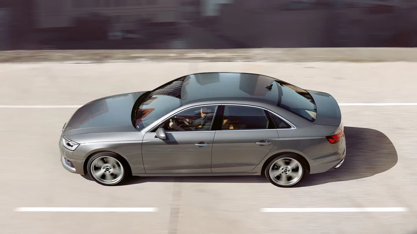 New Audi A4 — photo 2 of 8