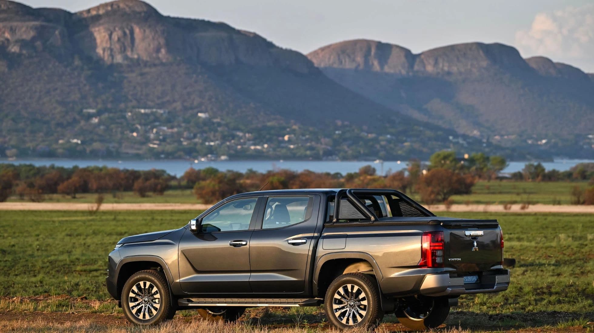 New Mitsubishi Next Gen Triton — photo 2 of 6