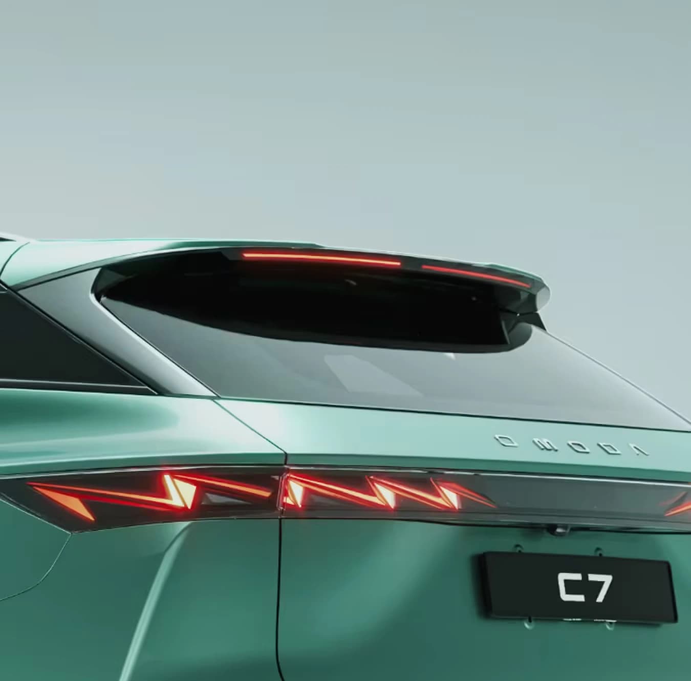 New Omoda C7 — photo 4 of 8