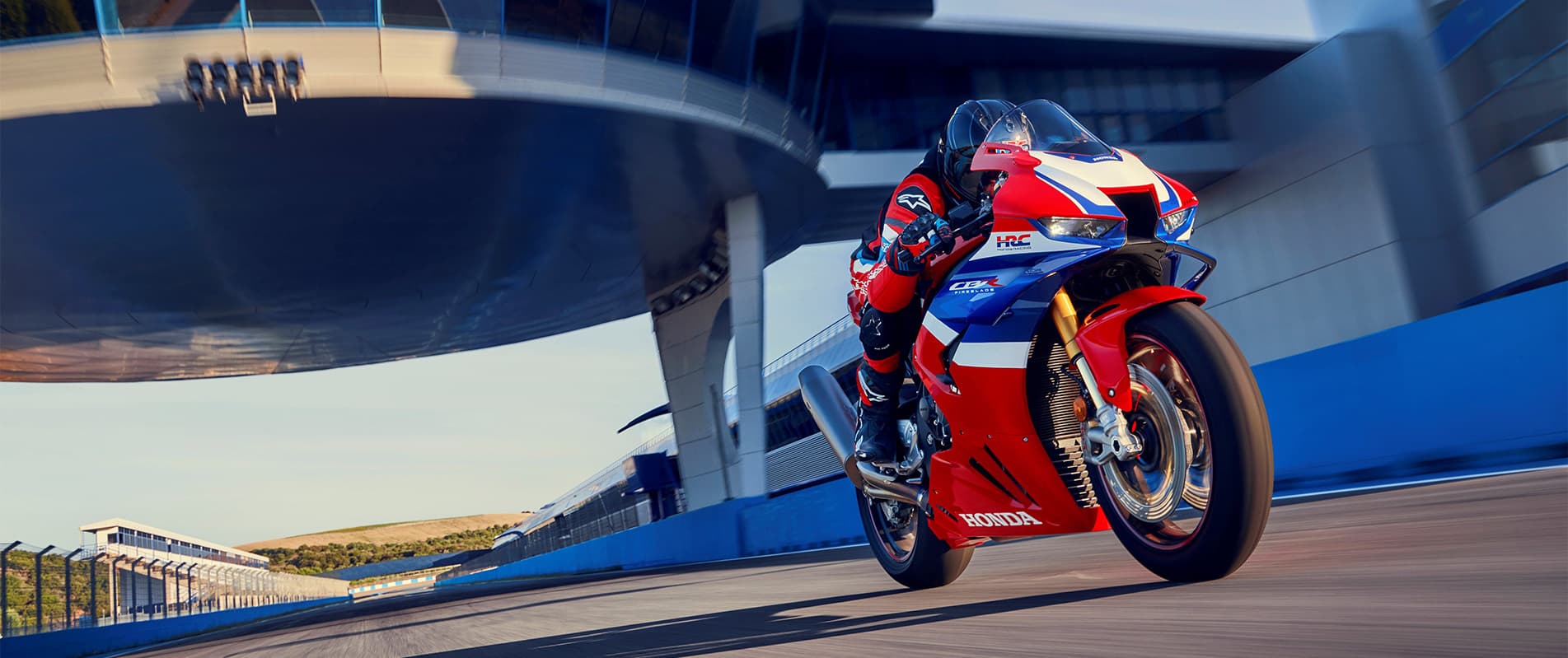 New Honda Wing Fireblade SP — photo 8 of 8