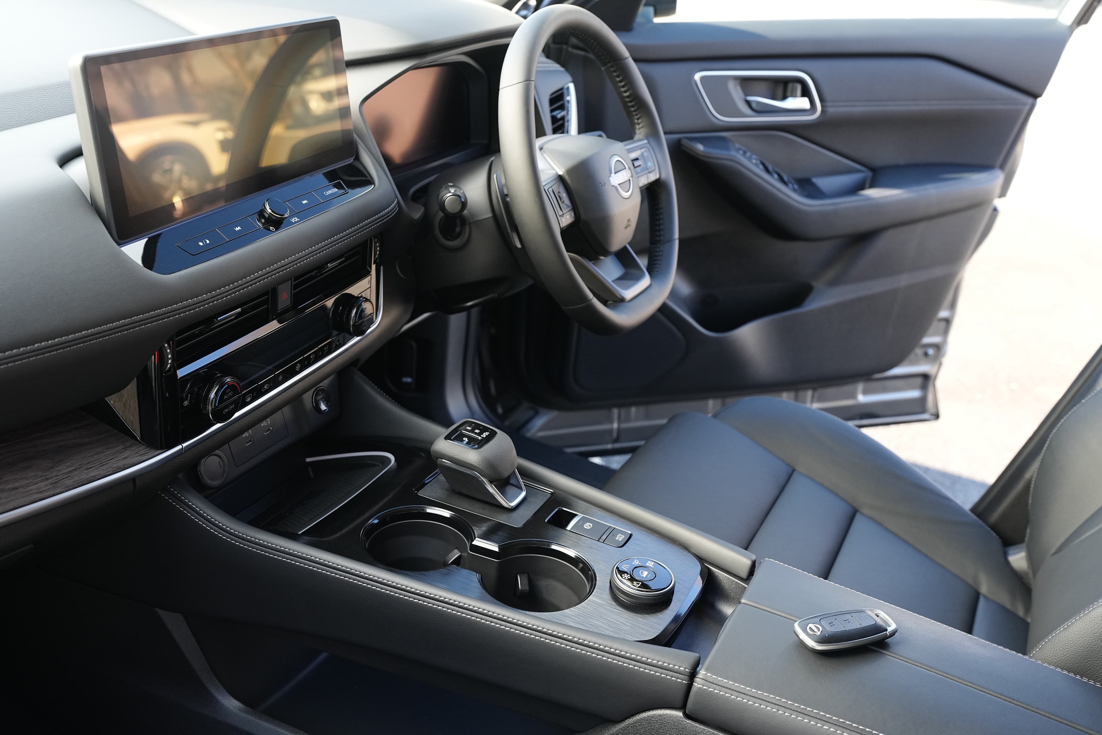 New Nissan New Nissan X-Trail — photo 8 of 8