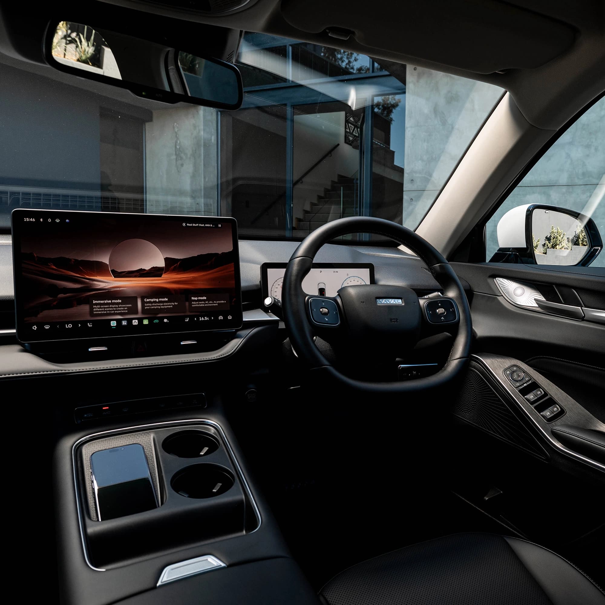 New Haval H6 — photo 6 of 8