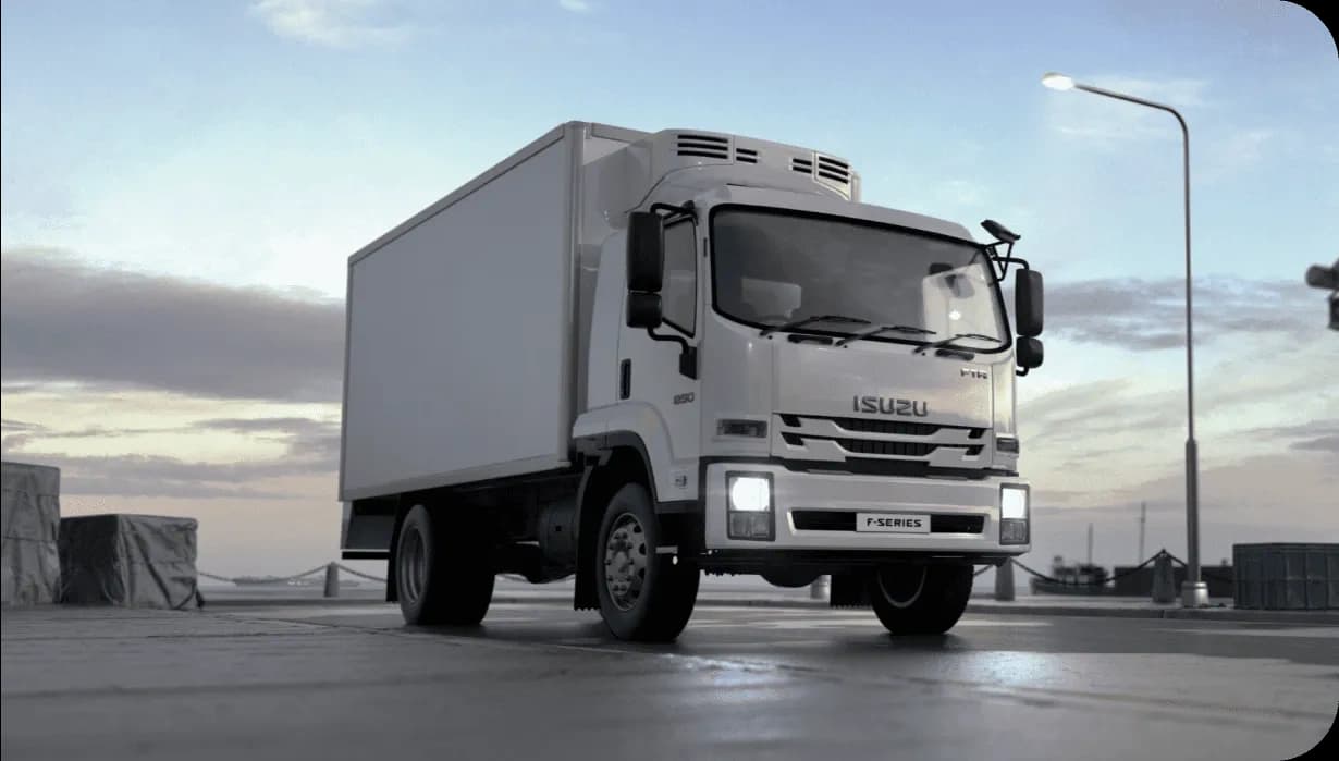 New Isuzu Trucks F-Series — photo 2 of 7