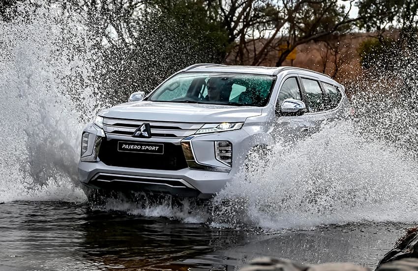 New Mitsubishi Pajero Sport — photo 2 of 8