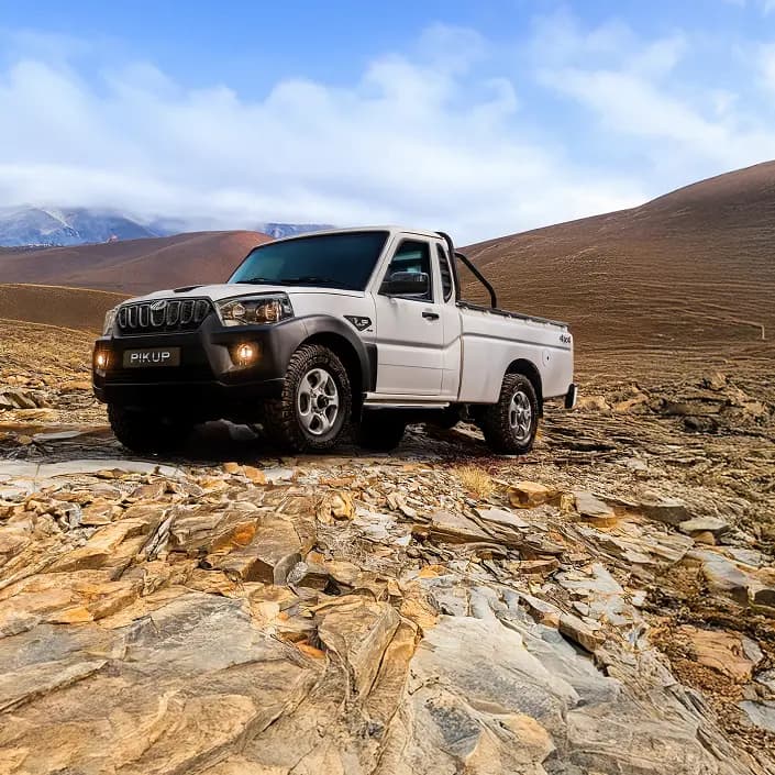 New Mahindra Pik Up Single Cab — photo 4 of 8