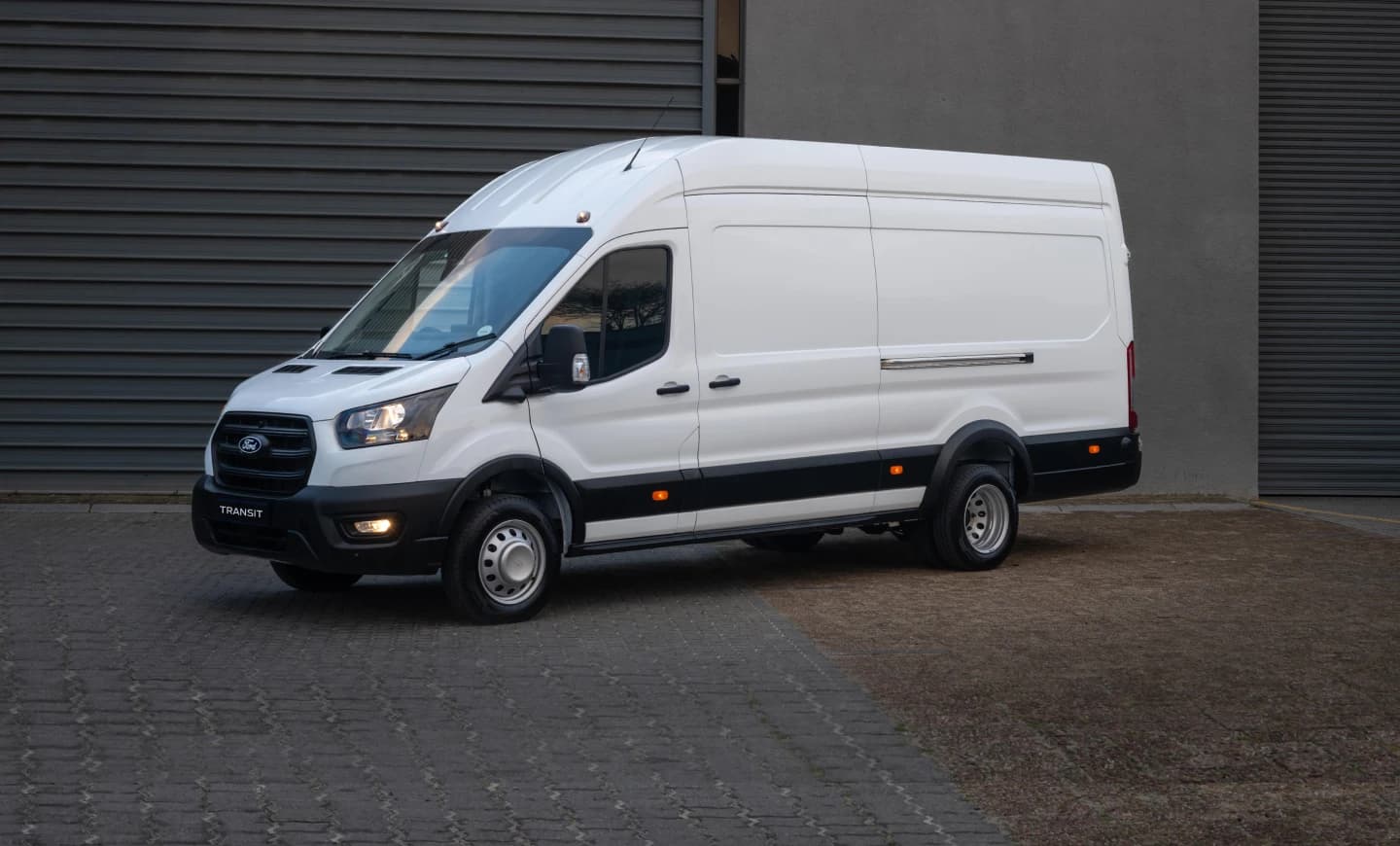 New Ford Transit Van — photo 2 of 5