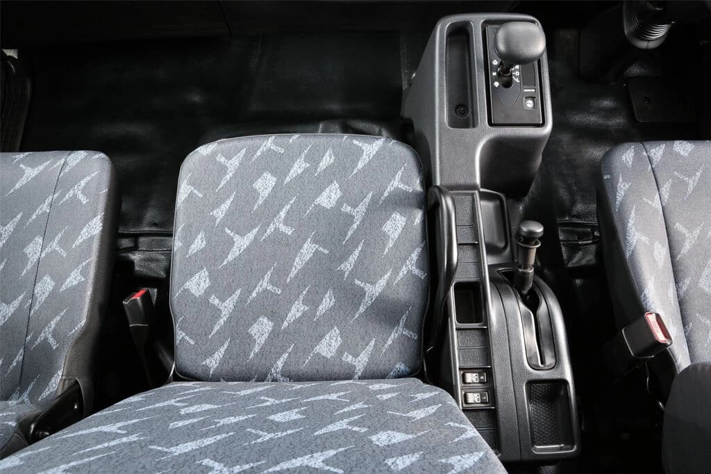 New Hino 500 — photo 4 of 6
