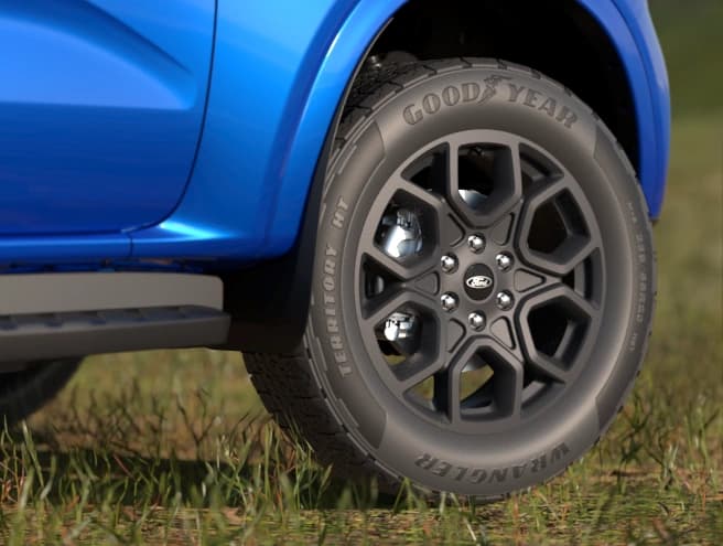 New Ford Everest — photo 5 of 5