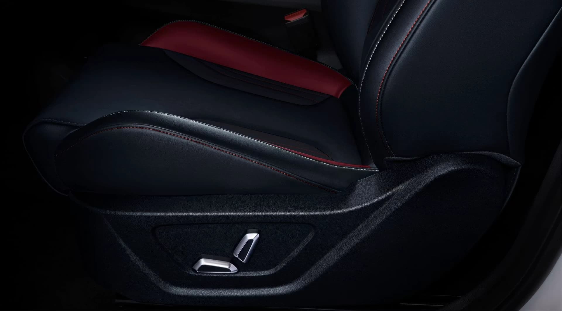 New Geely Coolray — photo 6 of 7