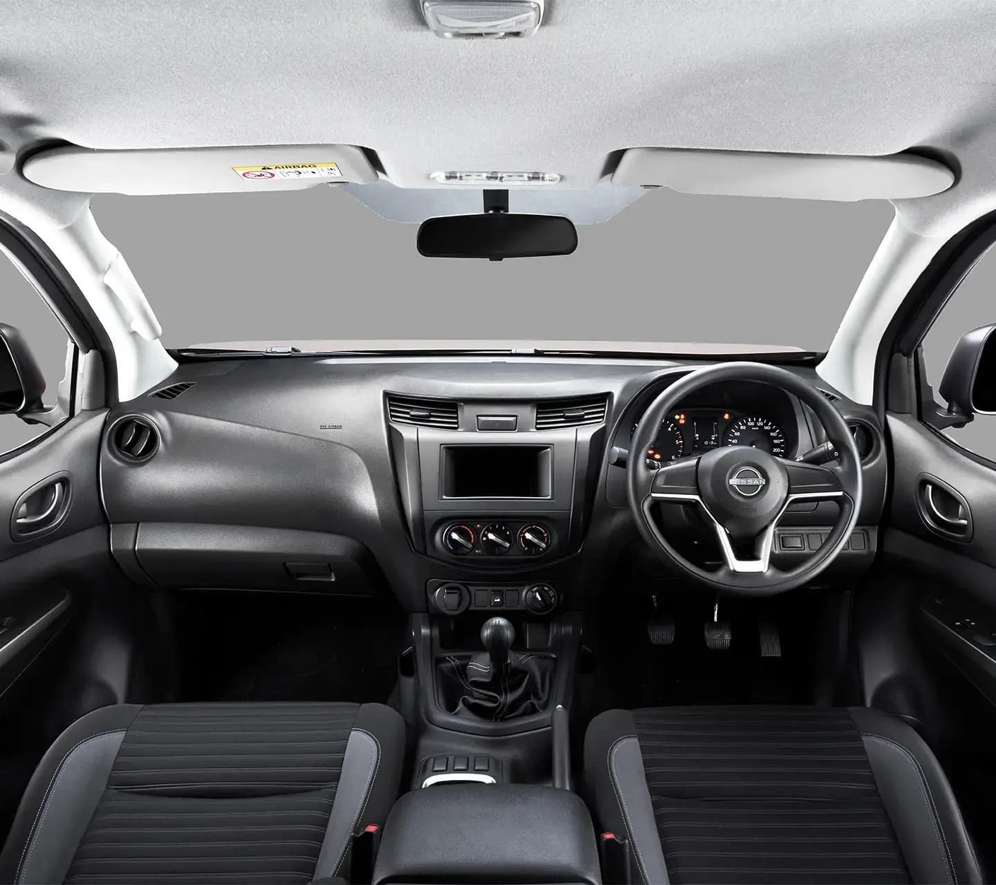 New Nissan Navara — photo 2 of 8