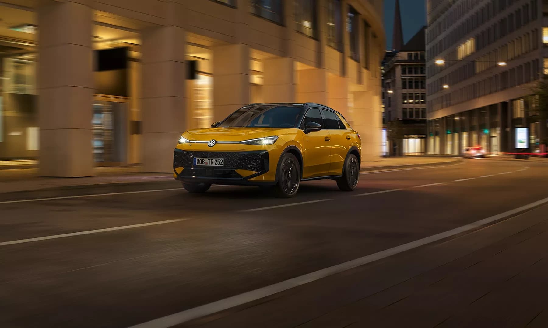 New Volkswagen T-Roc — photo 1 of 8