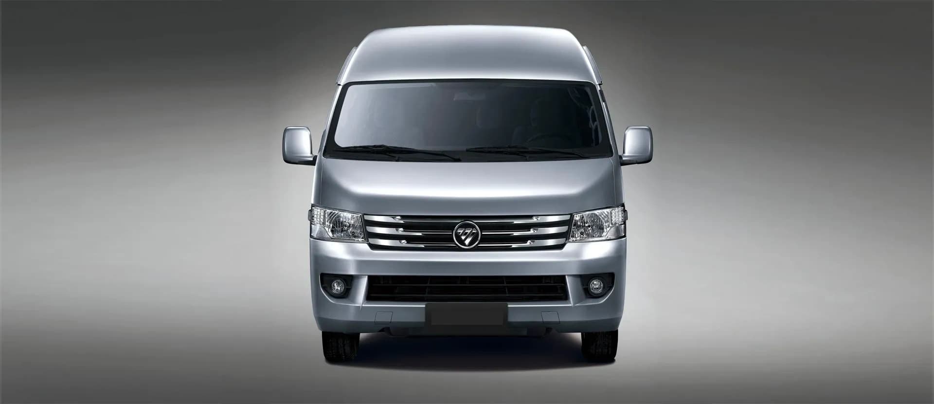 New Foton View Luxury Shuttlebus — photo 1 of 8