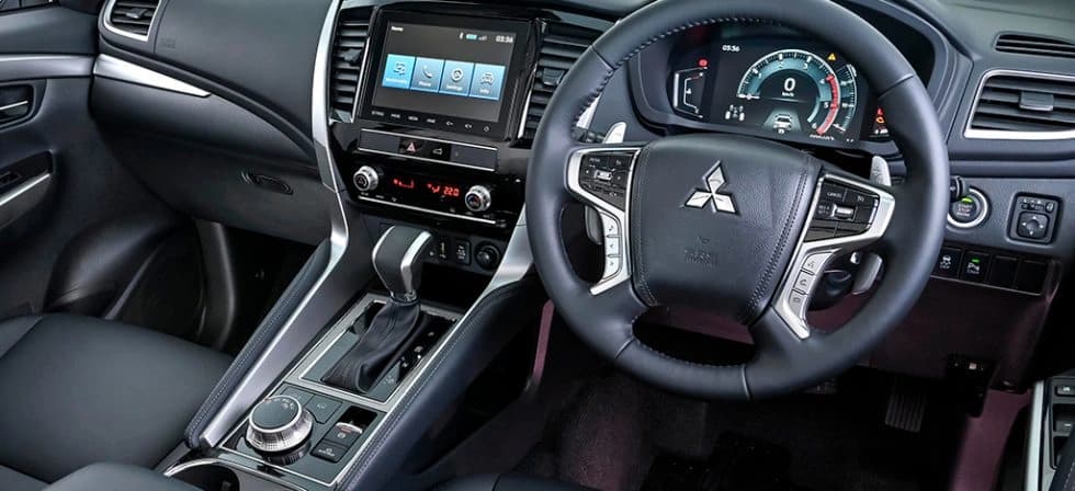 New Mitsubishi Pajero Sport — photo 4 of 8
