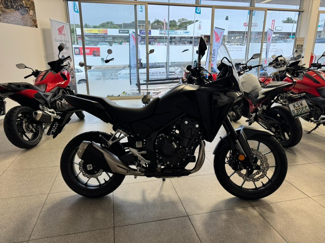 Honda Wing 500 NX500