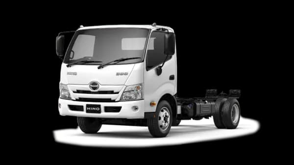 Hino 300 600 SWB